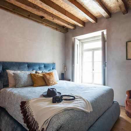 Bedroom In The 18Th Century Style Lisboa Екстериор снимка
